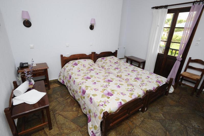 Elli Hotel - image 37
