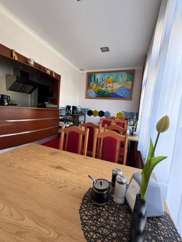 Hotel Aleksander - image 36