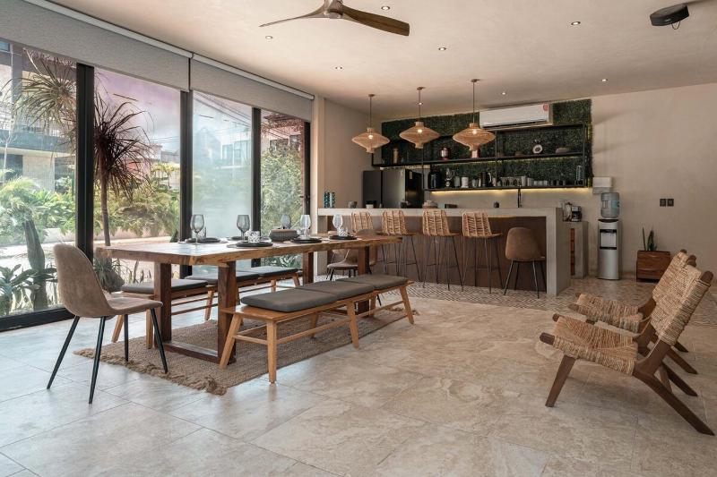 Boho Chic 5 BR Villa Private pool & Roof Bar - image 18
