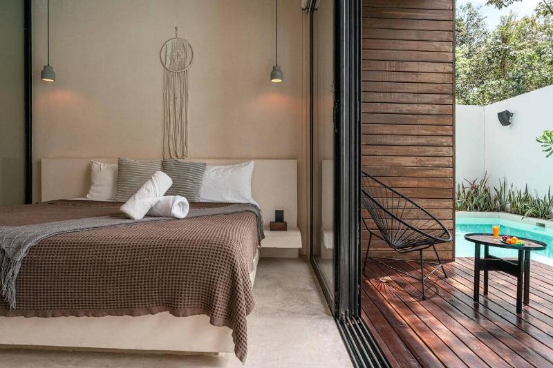 Boho Chic 5 BR Villa Private pool & Roof Bar - image 37