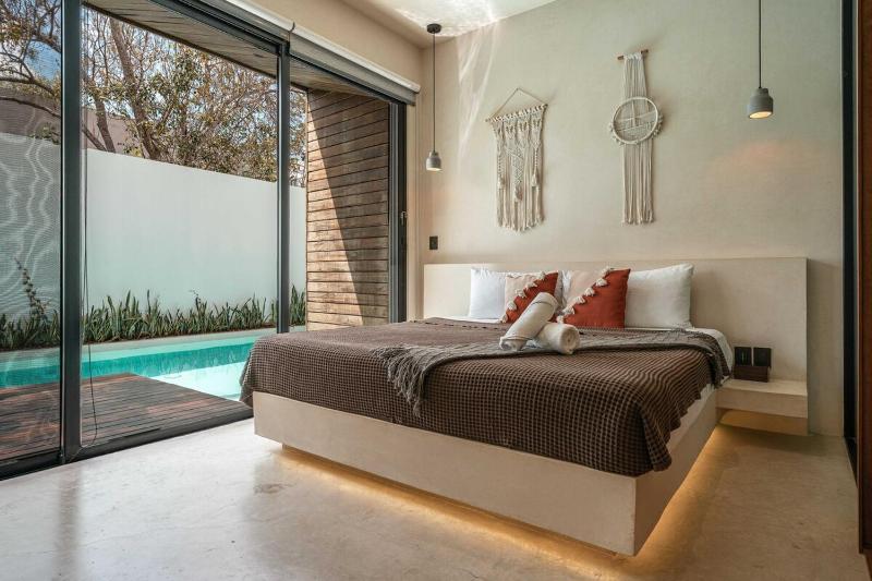 Boho Chic 5 BR Villa Private pool & Roof Bar - image 32