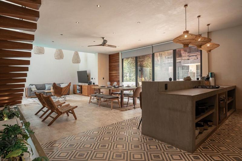 Boho Chic 5 BR Villa Private pool & Roof Bar - image 15