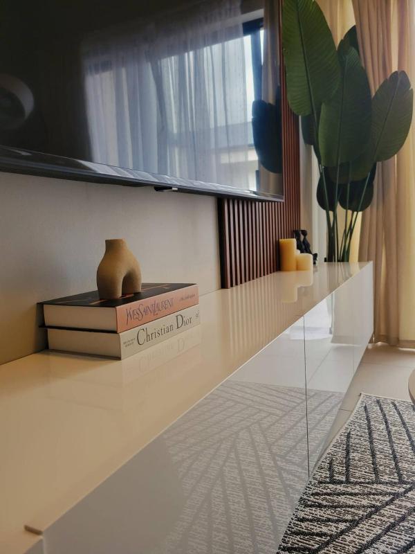 Cozy 1-Bed in Midrand - image 9