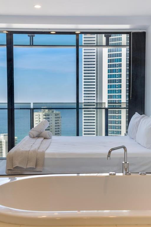 Circle on Cavill - Hosted by Coastal Letting Co. - image 7