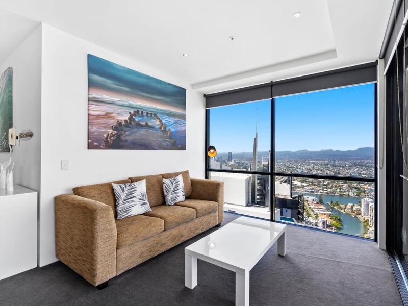 Circle on Cavill - Hosted by Coastal Letting Co. - image 15
