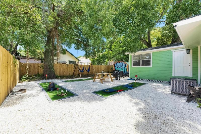 Mini Golf + Hammocks + Fire Pit - image 42