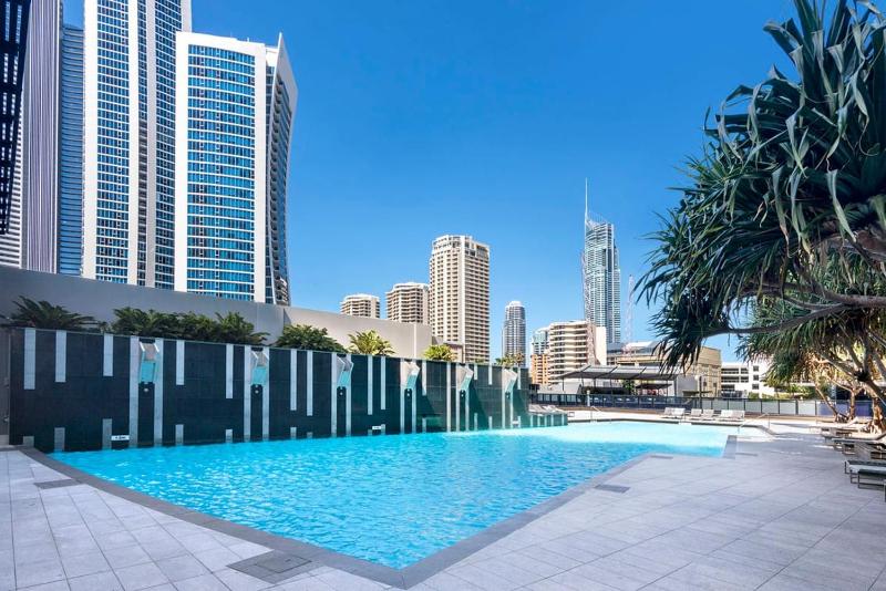 Circle on Cavill - Hosted by Coastal Letting Co. - image 5