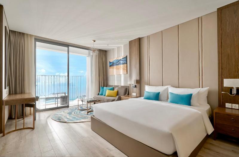 Harry Luxury Condotel Panorama - image 3