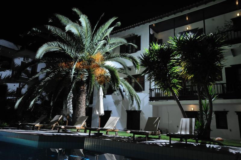 Elli Hotel - image 7