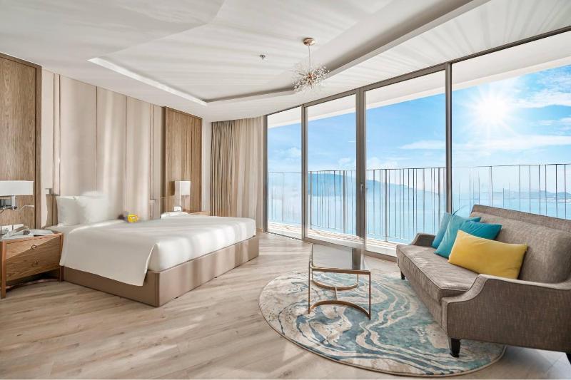 Harry Luxury Condotel Panorama - image 21