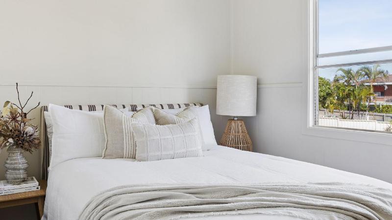 SUL Mare - Just Steps From Pippi Beach - Holiday Yamba - image 11