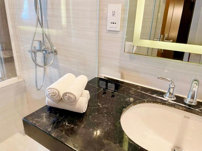Harry Luxury Condotel Panorama - image 19