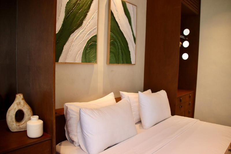 Balinese Villa · Private Pool · 3BR · Berawa - image 16