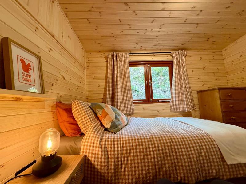 Lake District Woodland Cabin - Close to Ambleside & Langdale Valley - image 12