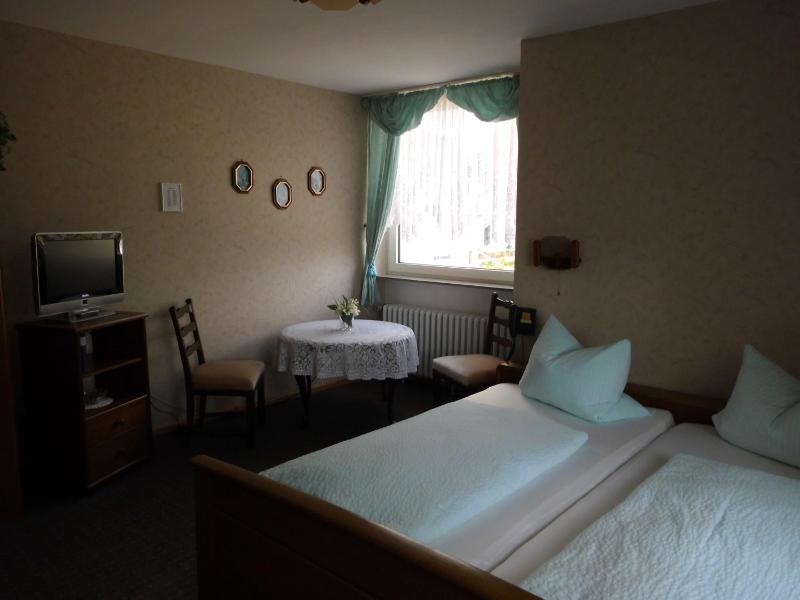 Double Room with Private Bathroom image 2