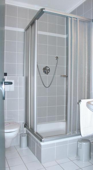 Single Room image 2