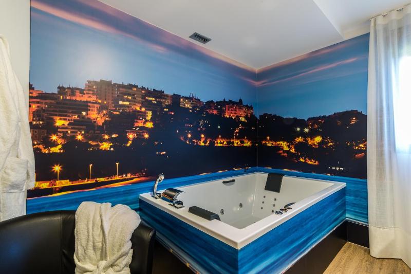 Suite Home Sardinero - image 46