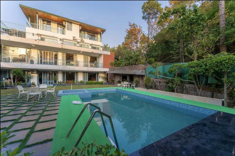 Aykon Villa Estate Best Luxury Villa In Kasauli - image 24