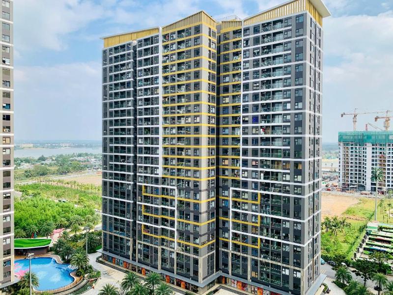 Vinhomes Grand Park 2BR Apartment Spacious Affordable Stay - image 10