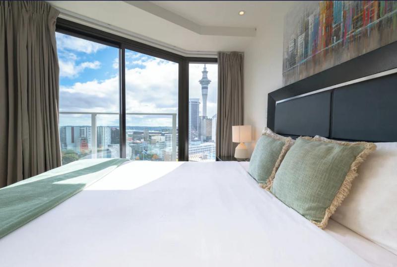 Skytower View 2 Bedroom Apartment Auckland CBD - image 10