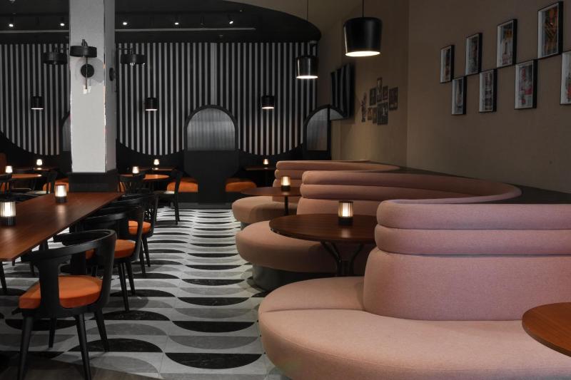 IBIS STYLES KINSHASA - image 10