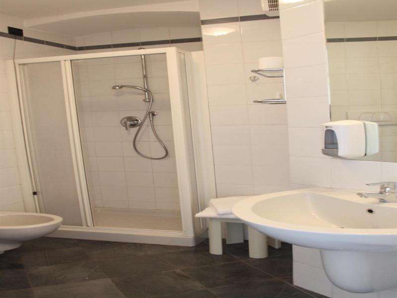 Single Room with Sea View (1 Adult) image 2