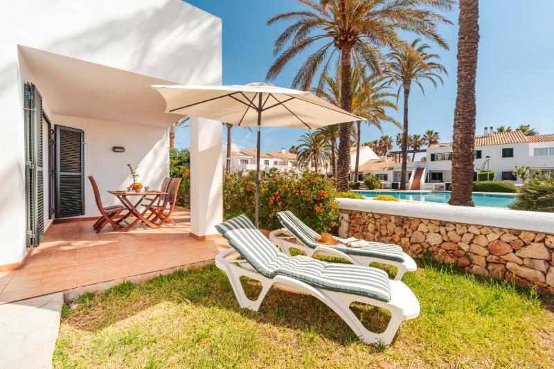 Caleta de mar - bajo con terraza piscina y pádel - image 25