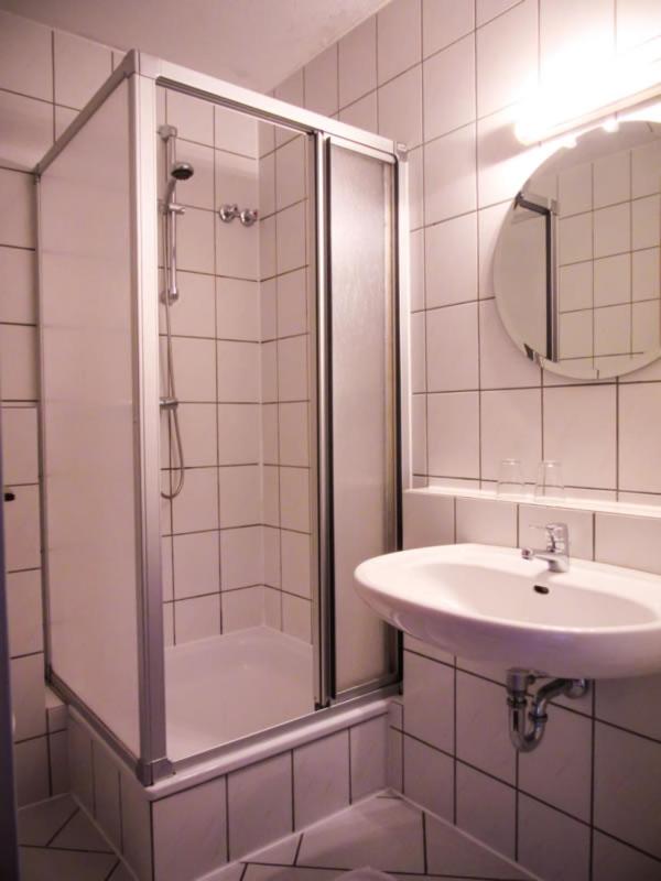 Double Room image 2