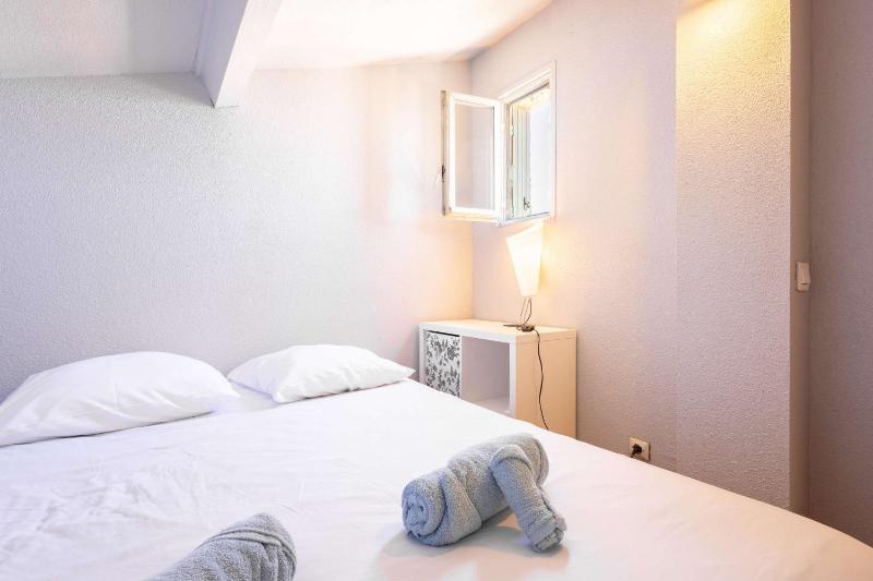 beautiful & cosy flat only 5min - image 17
