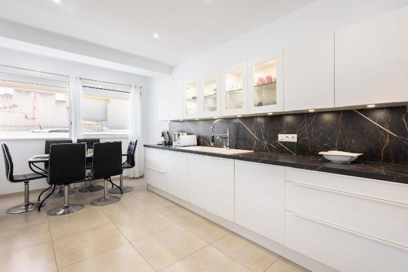 Appartement au centre de Valras-Plage - image 6