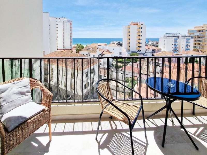 Apartment Praia Rocha Sea View Summer 2 - image 4