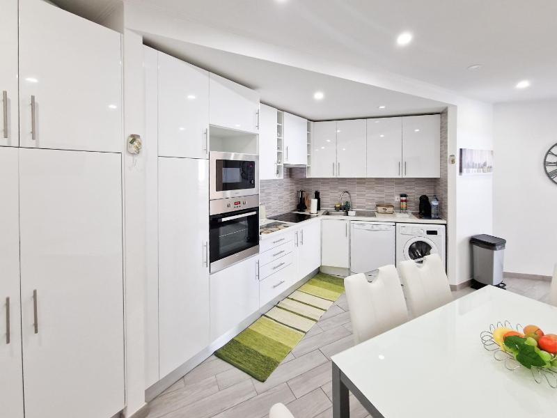 Apartment Praia Rocha Tropical - image 33