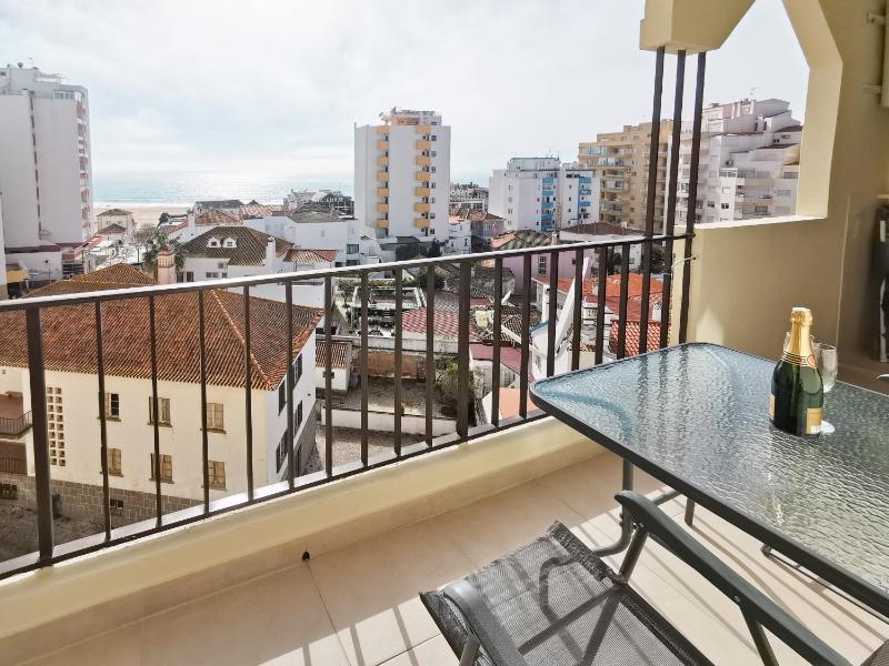 Apartment Praia Rocha Vista Mar Sand - image 21