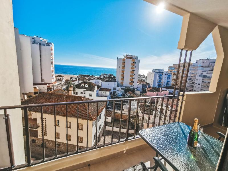 Apartment Praia Rocha Vista Mar Sand - image 9
