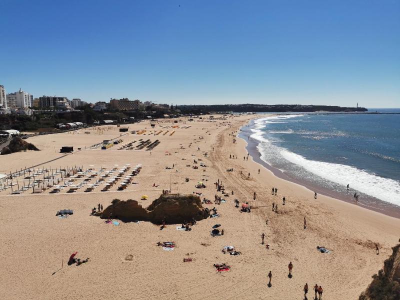 Apartment Praia Rocha Justar - image 6