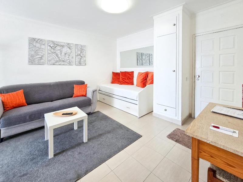Apartamento Praia Rocha Vista Mar Ambar - image 10