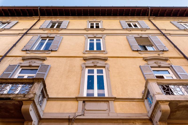 7 Archi rooms in Como - image 1