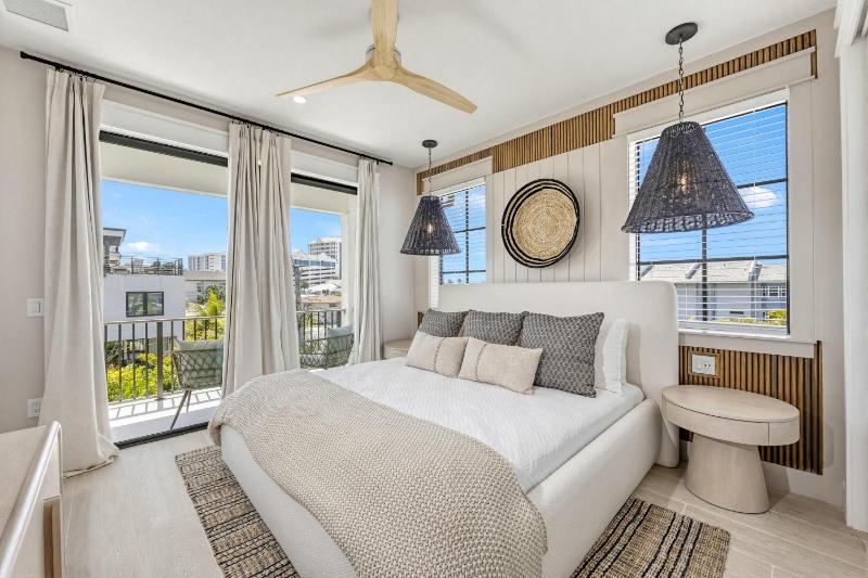 Lido Palms - 148 - image 3