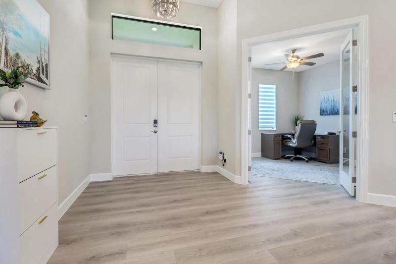 Beach Hoppers Poolhouse 1007 - image 18