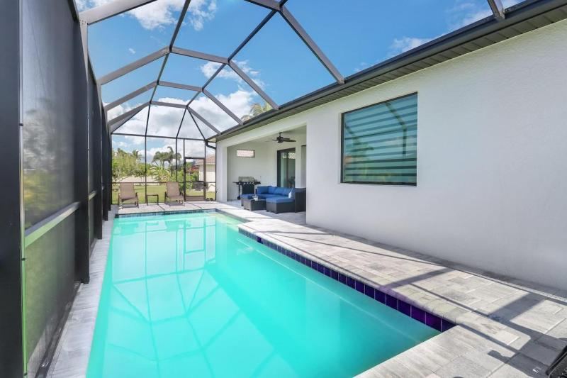 Beach Hoppers Poolhouse 1007 - image 26