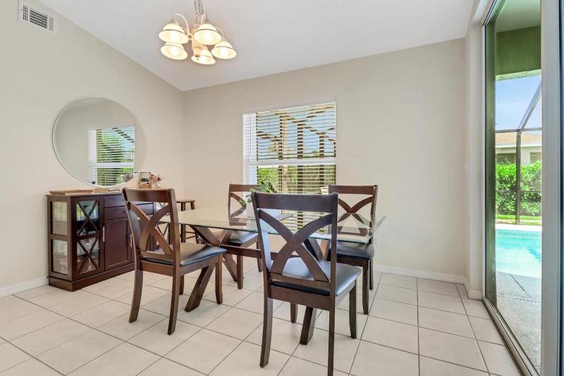 Sunny Oasis Retreat 1501 - image 3