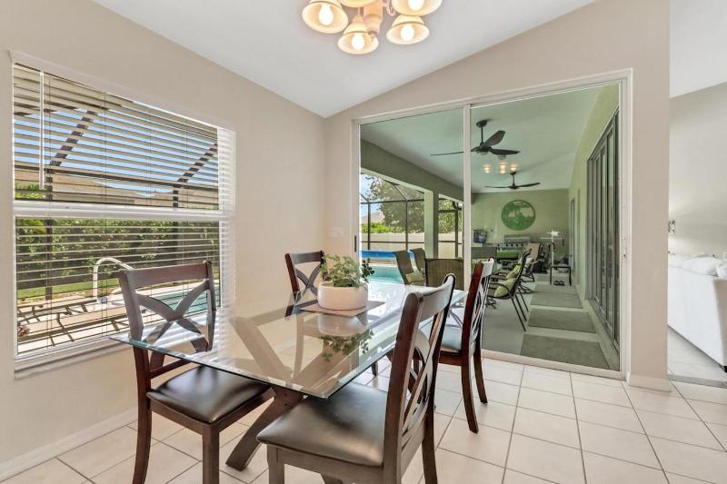 Sunny Oasis Retreat 1501 - image 22