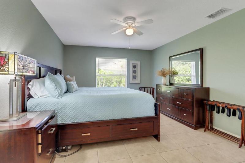 Sunny Oasis Retreat 1501 - image 31