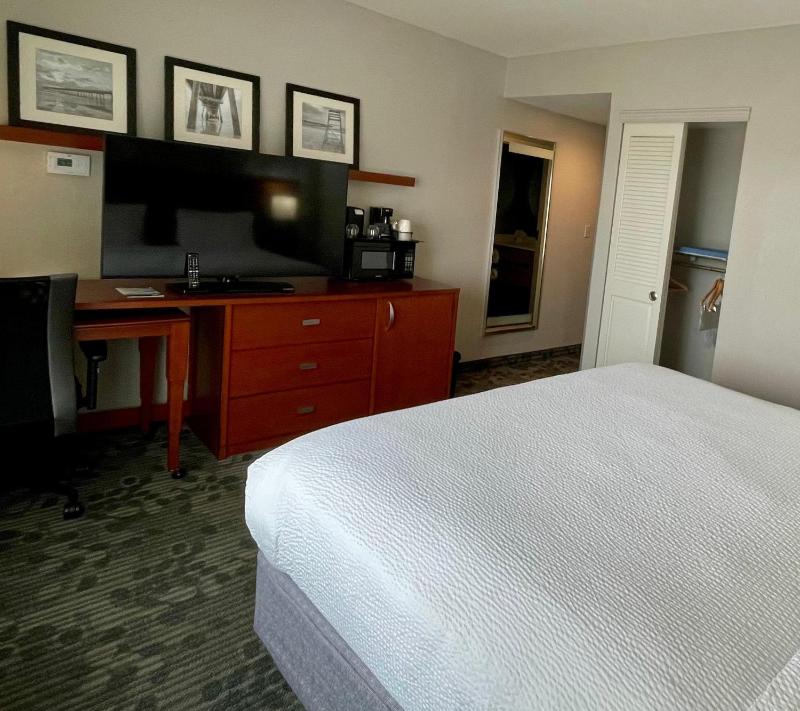 Courtyard by Marriott Jacksonville I-295/East Beltway - image 37