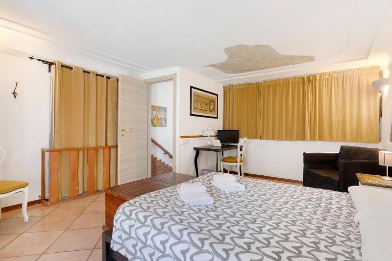 7 Archi rooms in Como - image 28