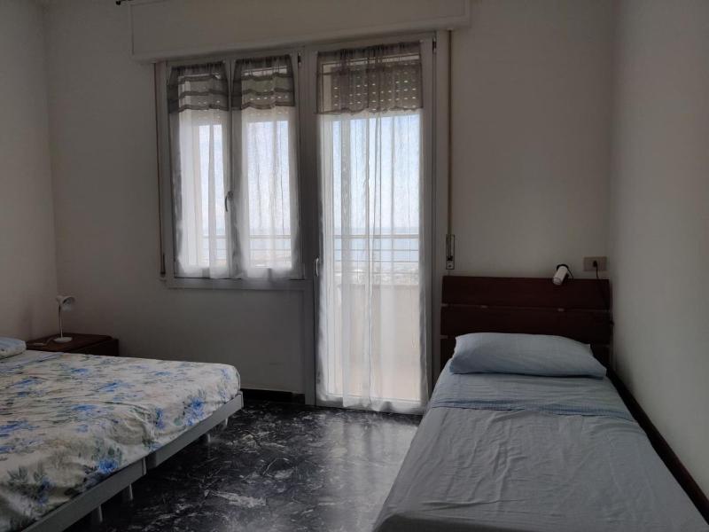 Cozy accommodation with sea view terrace - image 3