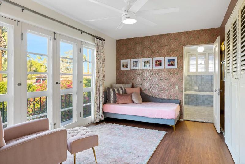 Ciao Bella Estates - image 28