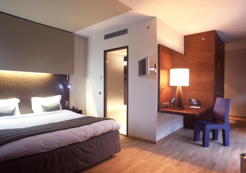 Business Double Room image 3