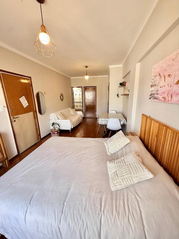 El Reino MdQ - monoambiente con Terraza y Parrilla opcional cochera - image 35