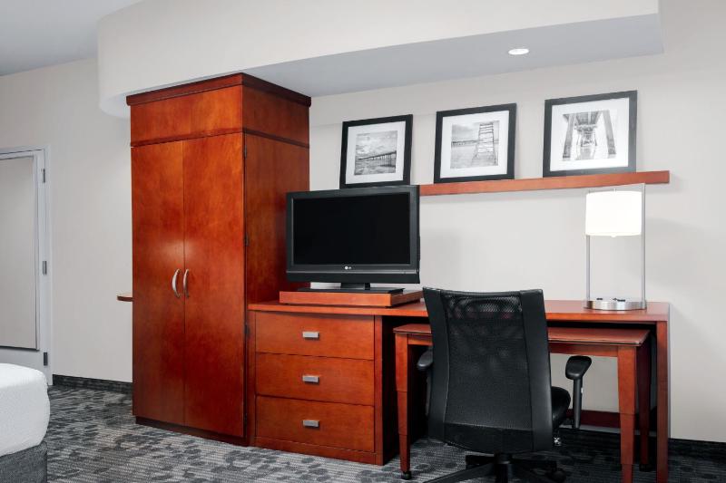 Courtyard by Marriott Jacksonville I-295/East Beltway - image 36
